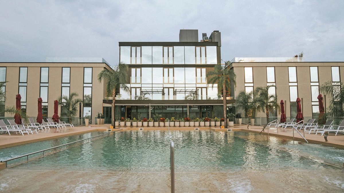 Resistencia Hotel | Howard Johnson Plaza La Ribera
