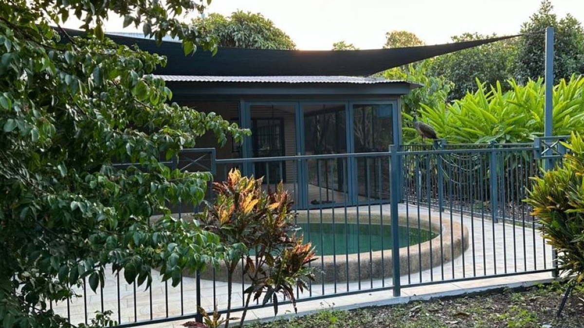Howard Springs House | Howard Springs Tropical Getaway