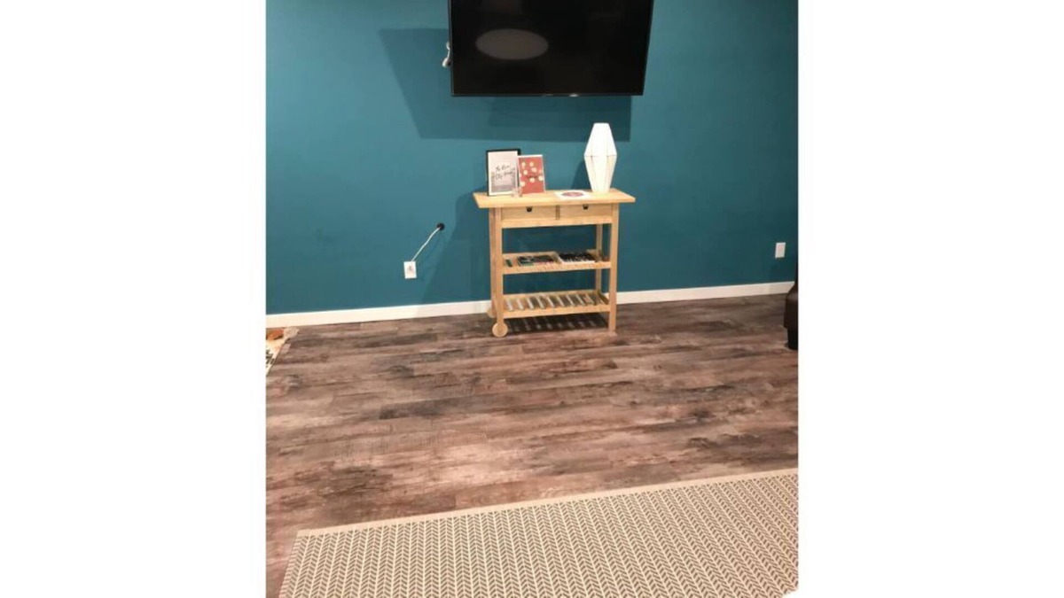 Pontiac Apartment | Howard Street Loft-The RiverCity House (No Extra Fees)