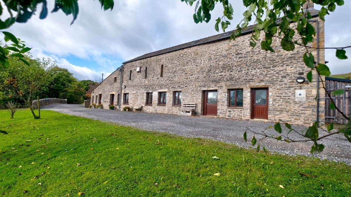 Sedbergh Apartment | Howgills Barn | Self-catering accommodation in Yorkshire | Countryside location