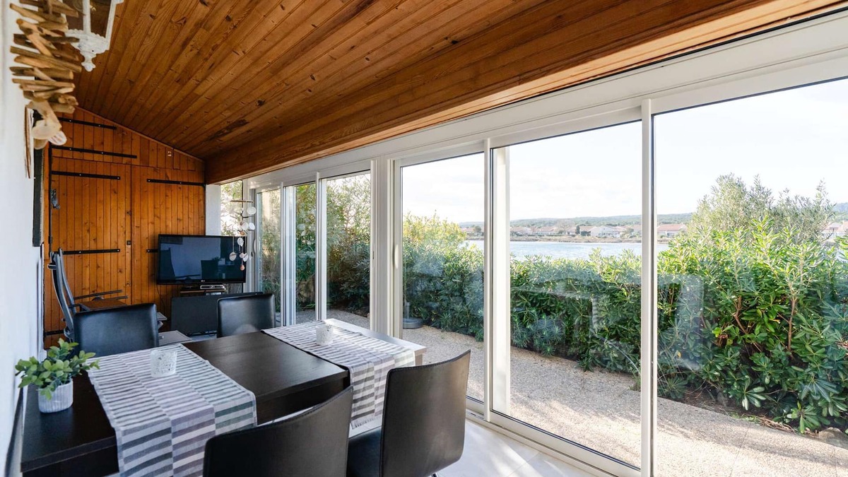 Les Ayguades House | HPG52 : Charming 1-bedroom villa with gallery GRUISSAN - LES AYGUADES