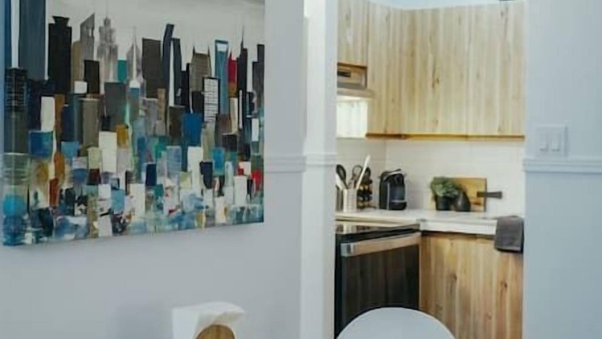 Hochelaga Apartment | HRésidences: Modern Montreal Apt on Ontario Street