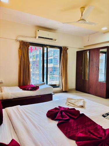 Malad West Bed & Breakfast | Hsquare Malad Elegant Service Apartment