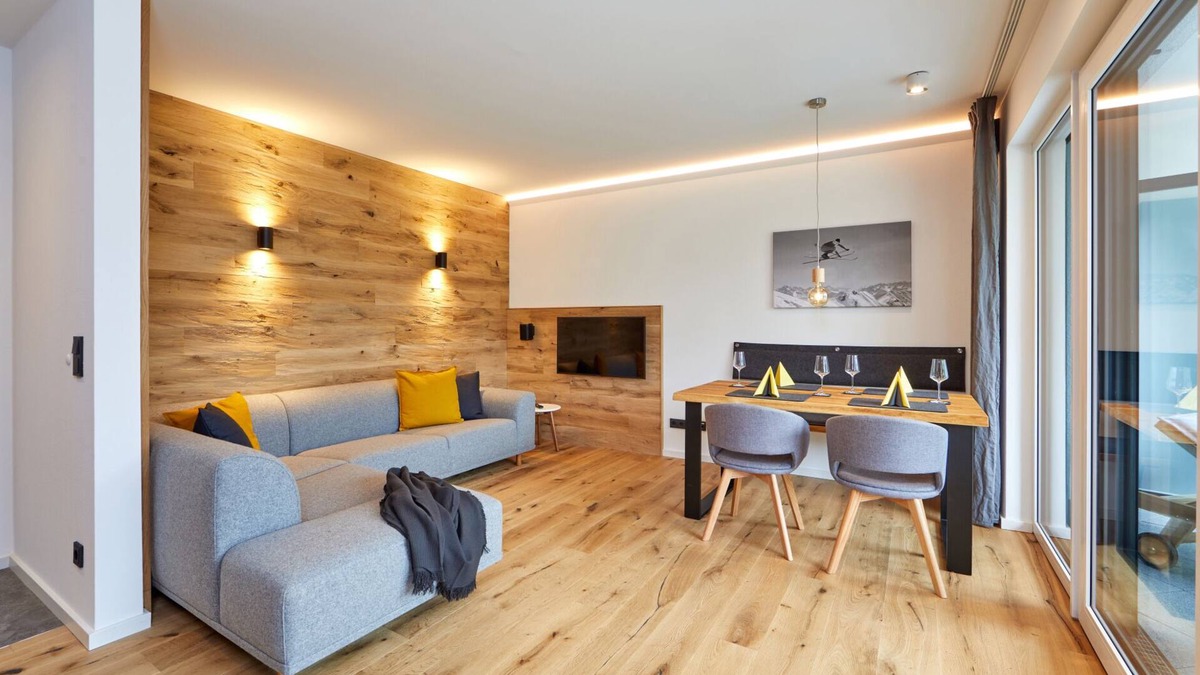 Garmisch-Partenkirchen Apartment | Hubertus 13 - bright flat in modern alpine style with large terrace and garden