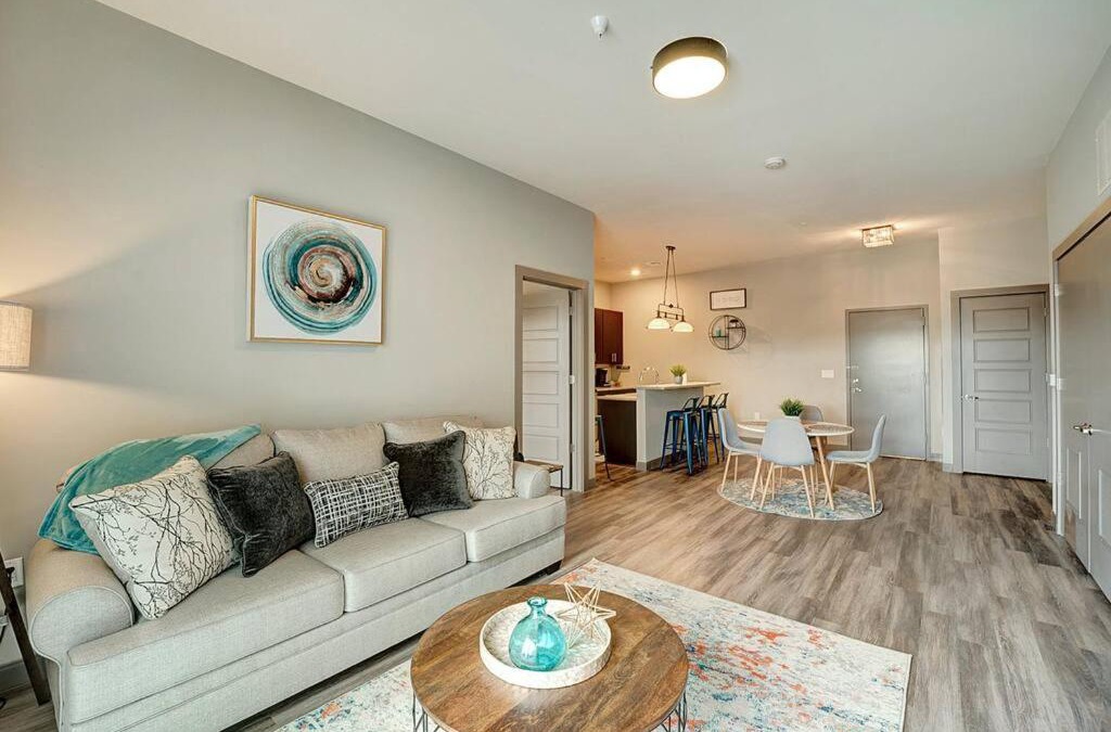 Hackensack Apartment | Huge 2 Bed 2 Bath Easy ride to NYC & Parking