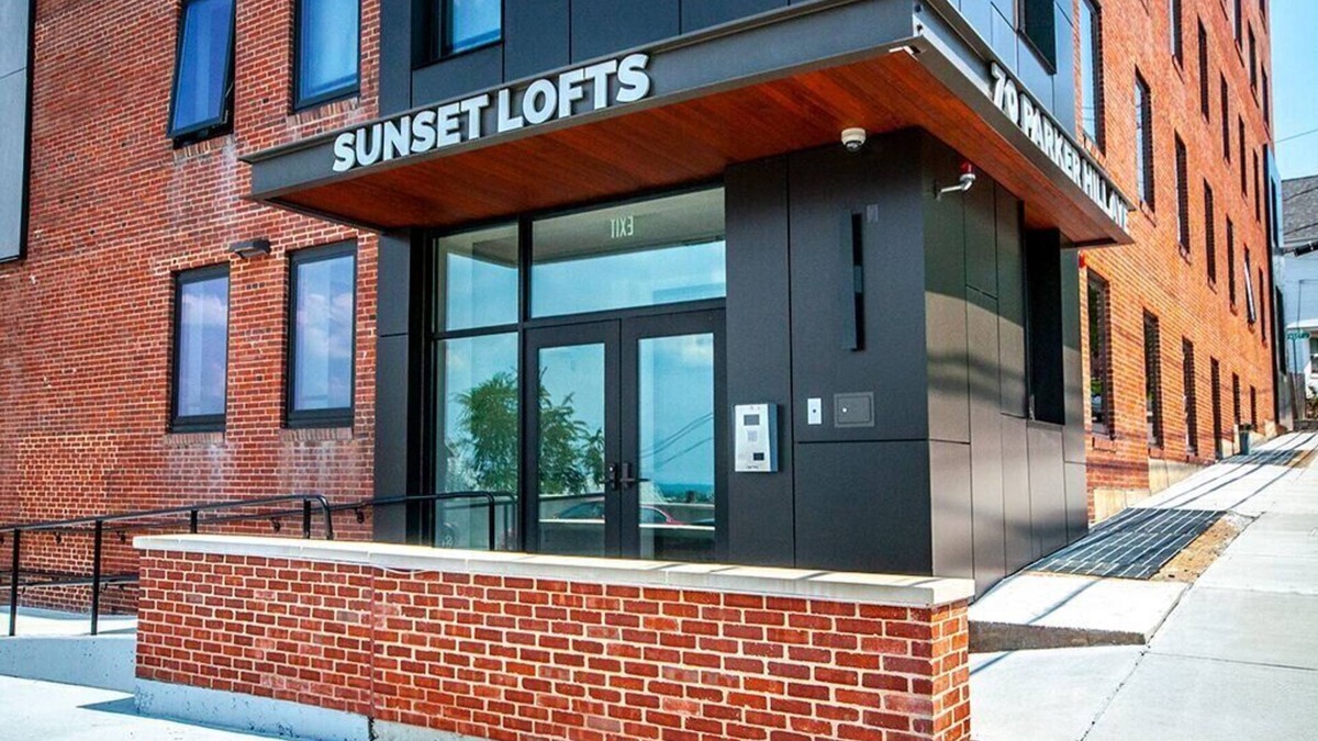 Jamaica Plain Apartment | Huge 2 bed, 2 bath new apartment with private terrace!