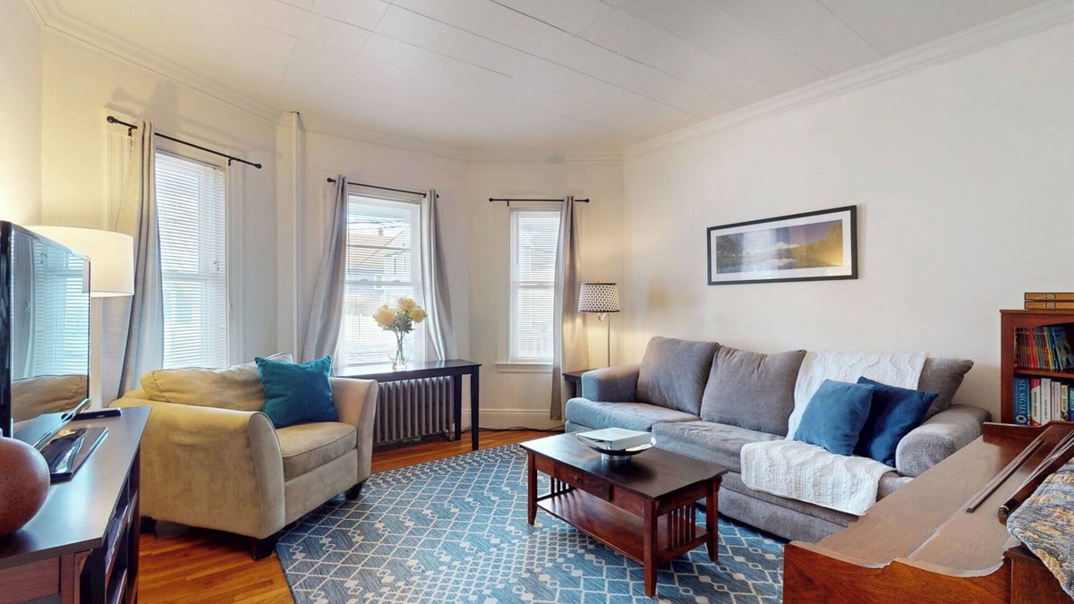 North Cambridge House | Huge 2 bed, 2 baths, Harvard, Porter Davis SQ