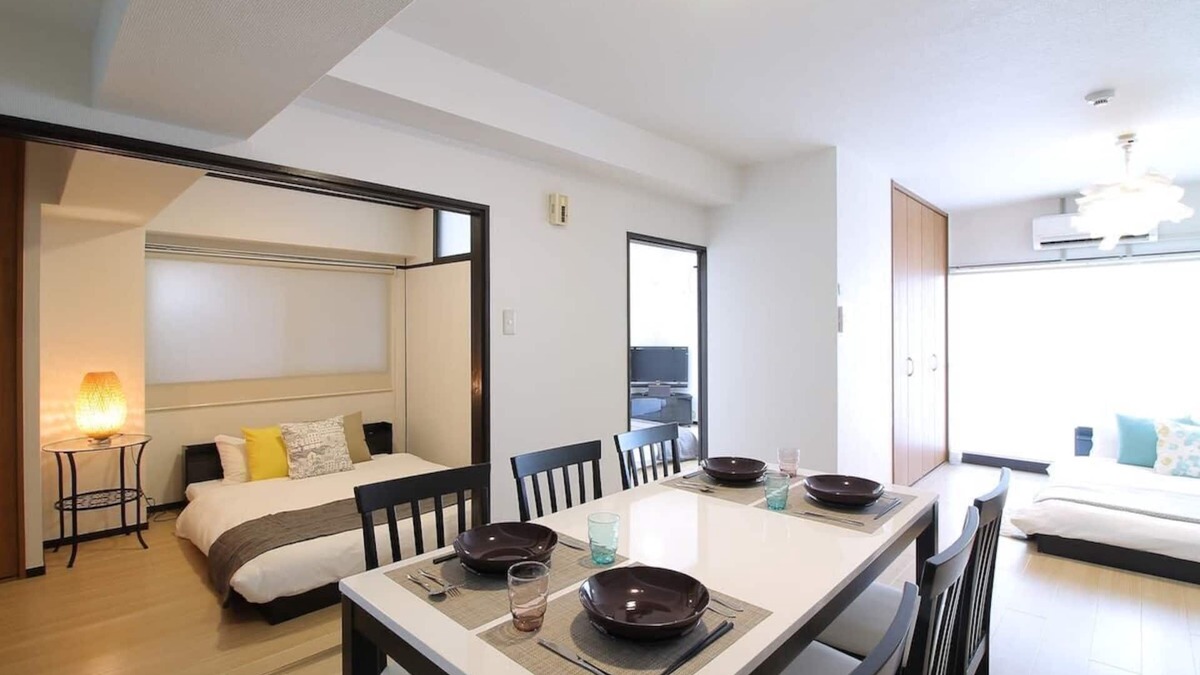 Hiroshima City Centre Apartment | Huge 2 bedroom Apt 4mins walk PeacePark 6ppl (601)