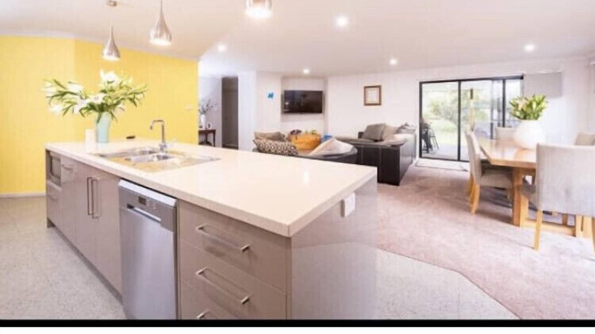 Wynyard House | Huge family home sleeps 8