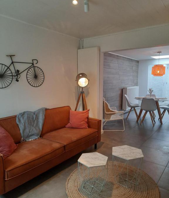 Geraardsbergen House | Huisje op de Muur van Geraardsbergen