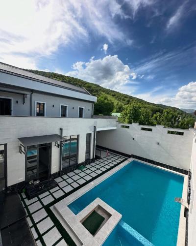Uzbekistan Villa | Humsan-hills Quiet Valley Retreat & BBQ-Friendly Hillside Fun