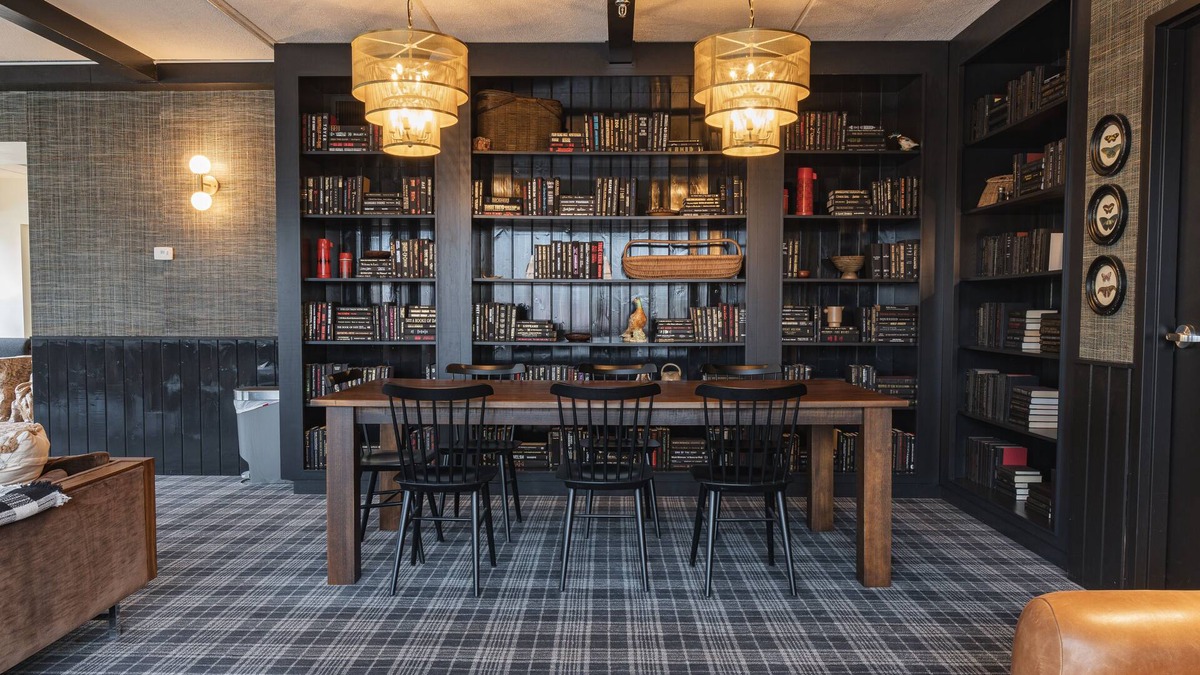Hunter Hotel | Hunter Lodge, a Bluebird by Lark