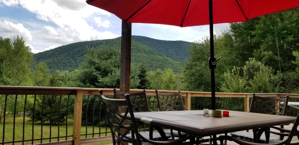 Hunter House | Hunter Mt Amazing Views Catskills! 5 Bedrooms! Best Choice!