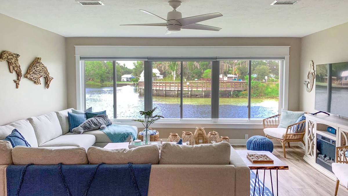 Springs at Kings Bay Condo | Hunter Springs View, Relaxing Waterfront Retreat - 90 day min