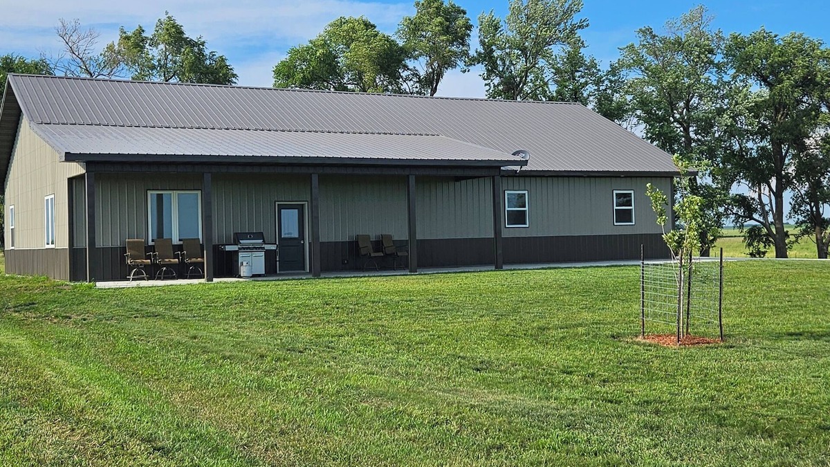 Clay County Cabin | Hunters Paradise Cabin