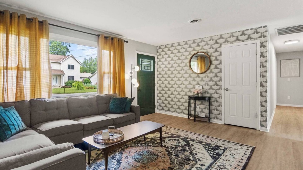 Huntertown House | Huntertown! 4 Beds & Pet Friendly Fenced Yard +W/D