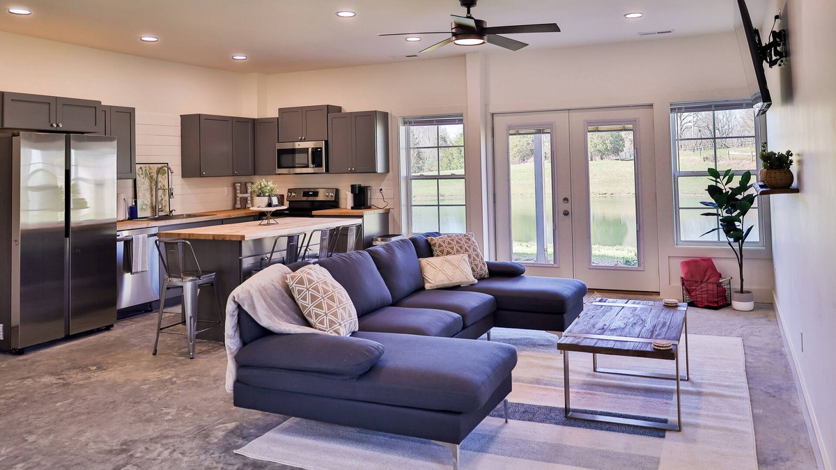 Bowling Green House | Hunts Bend Private Getaway!