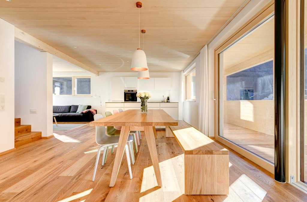 Brand House | Hus 128