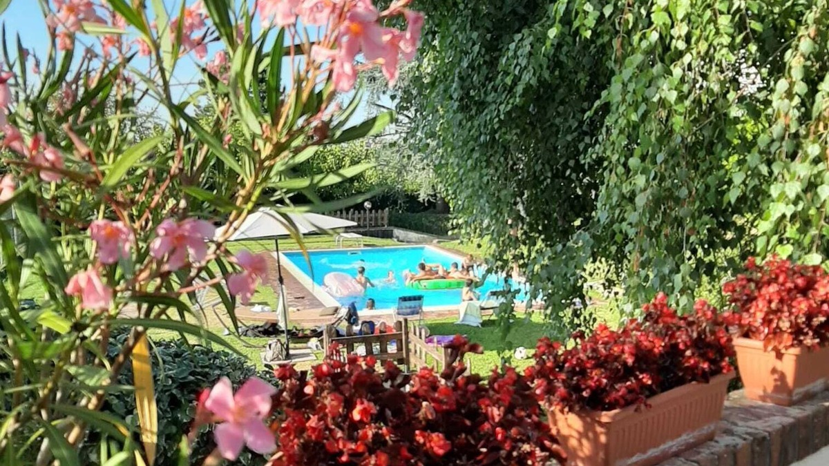 Vignale Monferrato Villa | Hus med Stort Privat Basseng
