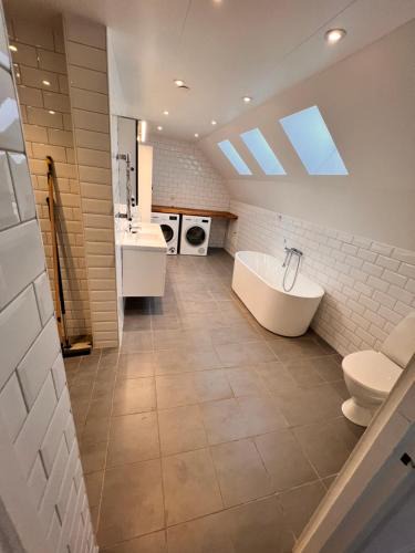 Oster Apartment | Husie Appartments