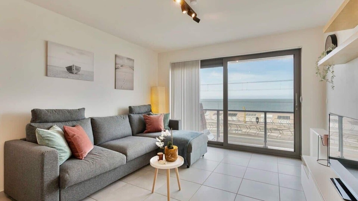 Raversijde Apartment | Huswell - Cosy apartment with amazing beach view