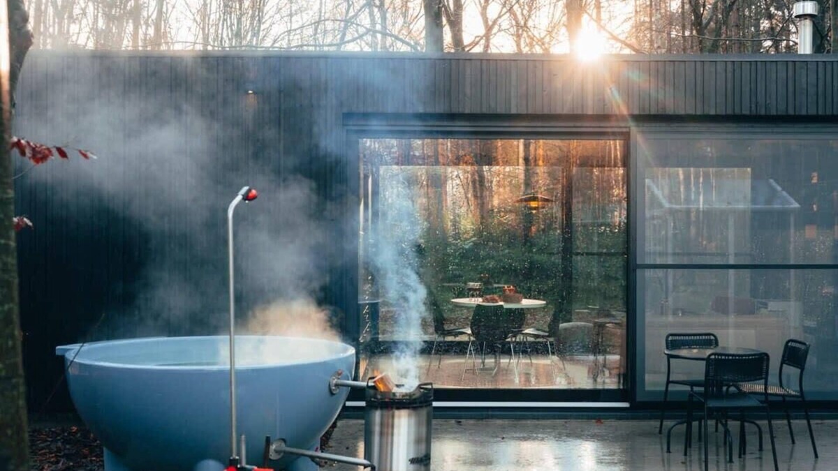Stekene Cabin | Huswell - Cozy Forest Cabinet with Private Hot Tub