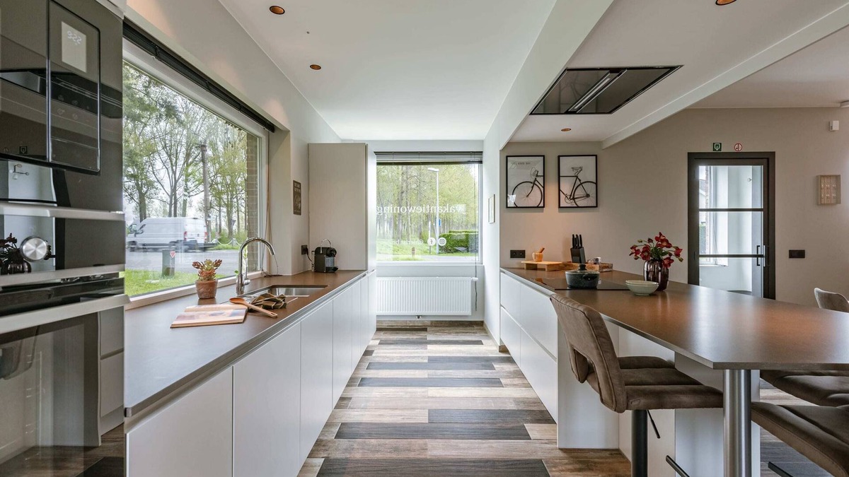 Moerkerke House | Huswell - Holiday home along the canal with great views