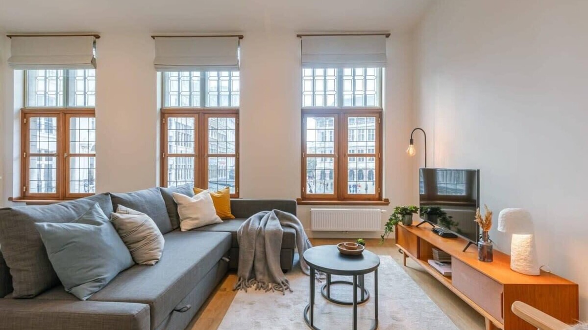 Historisch centrum Apartment | Huswell - Modern apartment located at Main Square