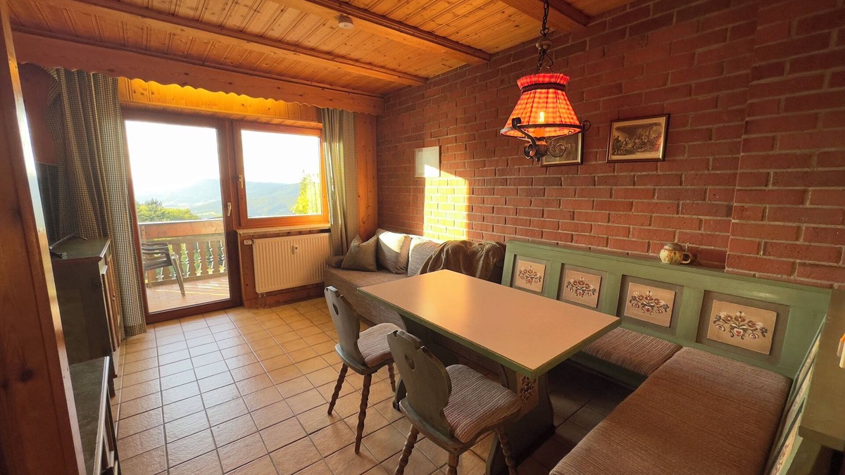 Schofweg Apartment | Hut-style vacation apartment in Haus Schönblick