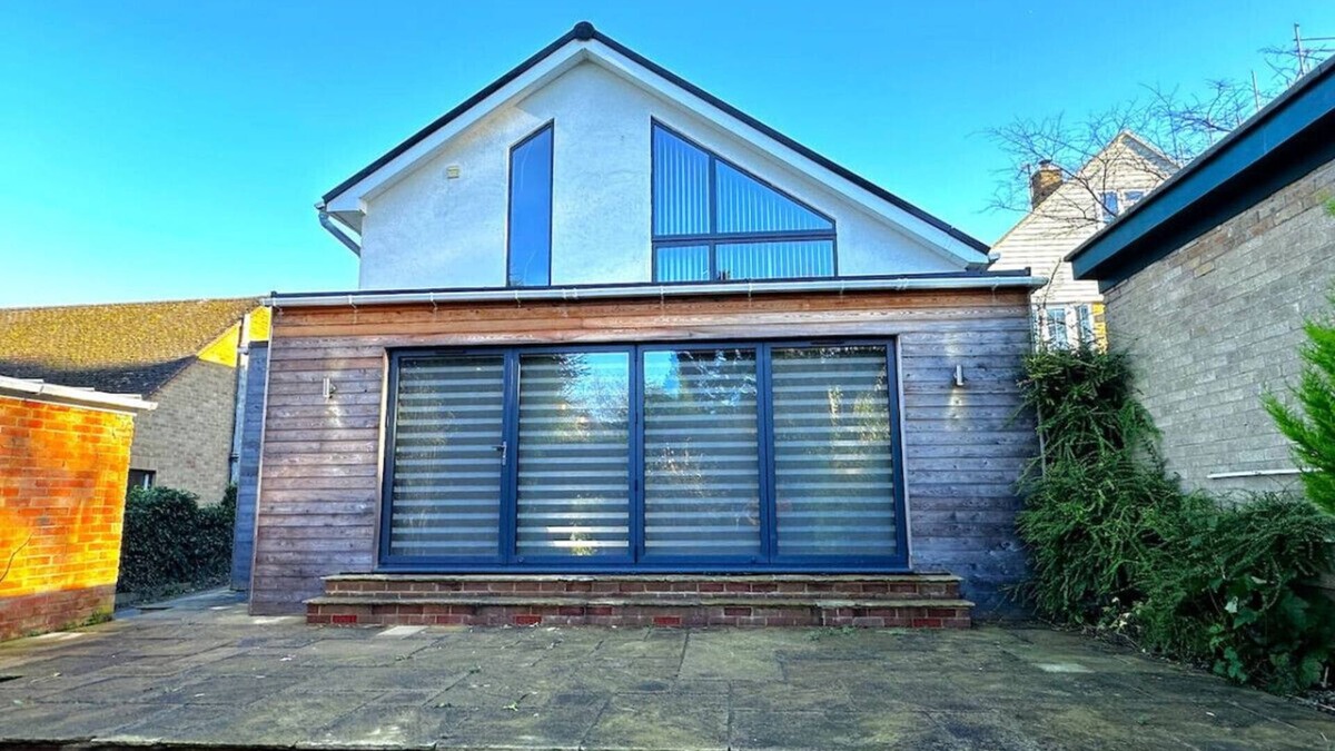 Botley House | Hutchcomb Villa, 4 Bed Luxury House,Oxford+Parking