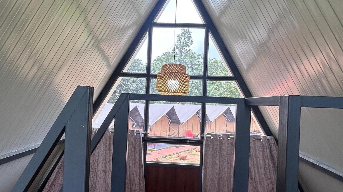 Ahwa Hotel | Huts And Hunters Resort Saputara
