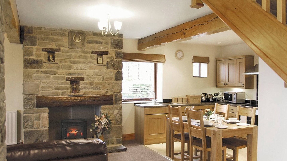 Sutton-in-Craven Cottage | Hutter Hill Barn West