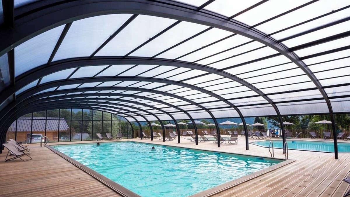Saint-Alban-de-Montbel RV Rental | Huttopia Lac d'Aiguebelette