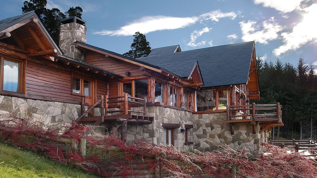 Llao Llao House | HV1 - Stunning Lake Front House in San Carlos de Bariloche