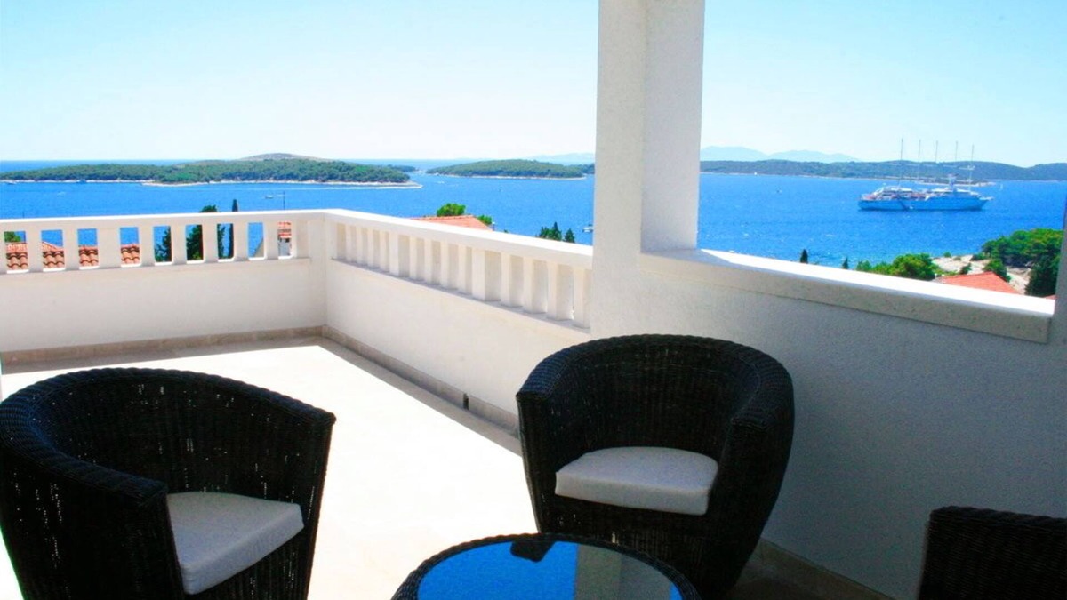 Hvar Apartment | HVAR MOOD HOUSE - HVAR EXCLUSIVE SEA,SUN & STARS APARTMENT: MAGNIFICENT SEA VIEW