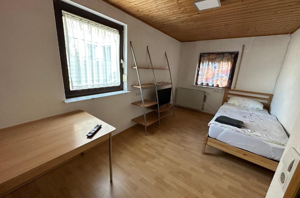 Koenigsbronn Apartment | HW1 Drei Zimmer Wohung 80qm