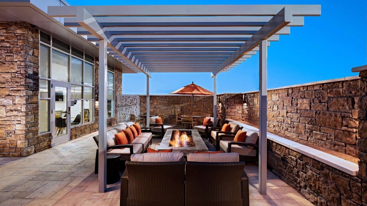 Carlsbad Hotel | Hyatt House Carlsbad