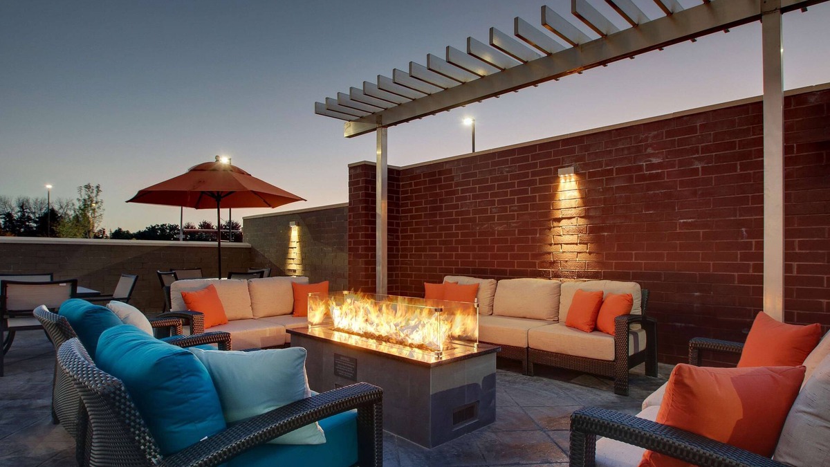 Oak Brook Hotel | Hyatt House Chicago Oak Brook