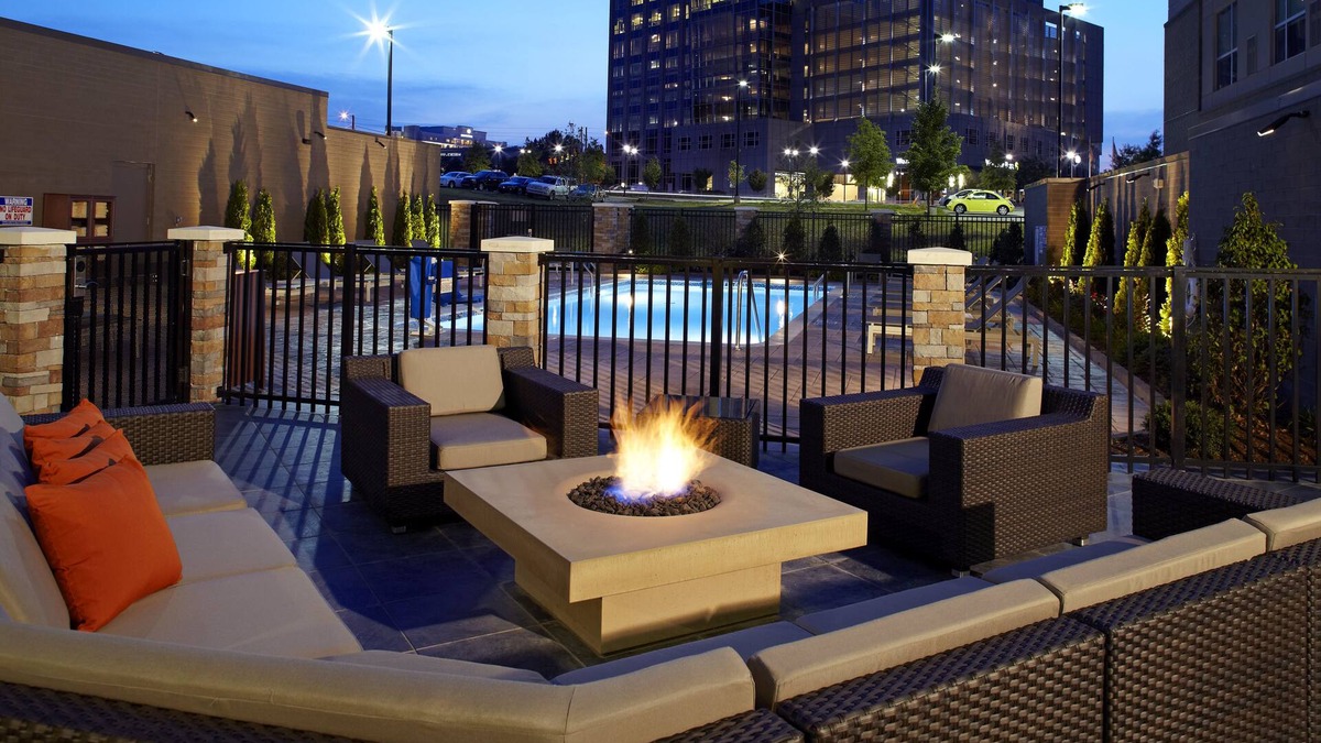 North Hills Hotel | Hyatt House Raleigh North Hills