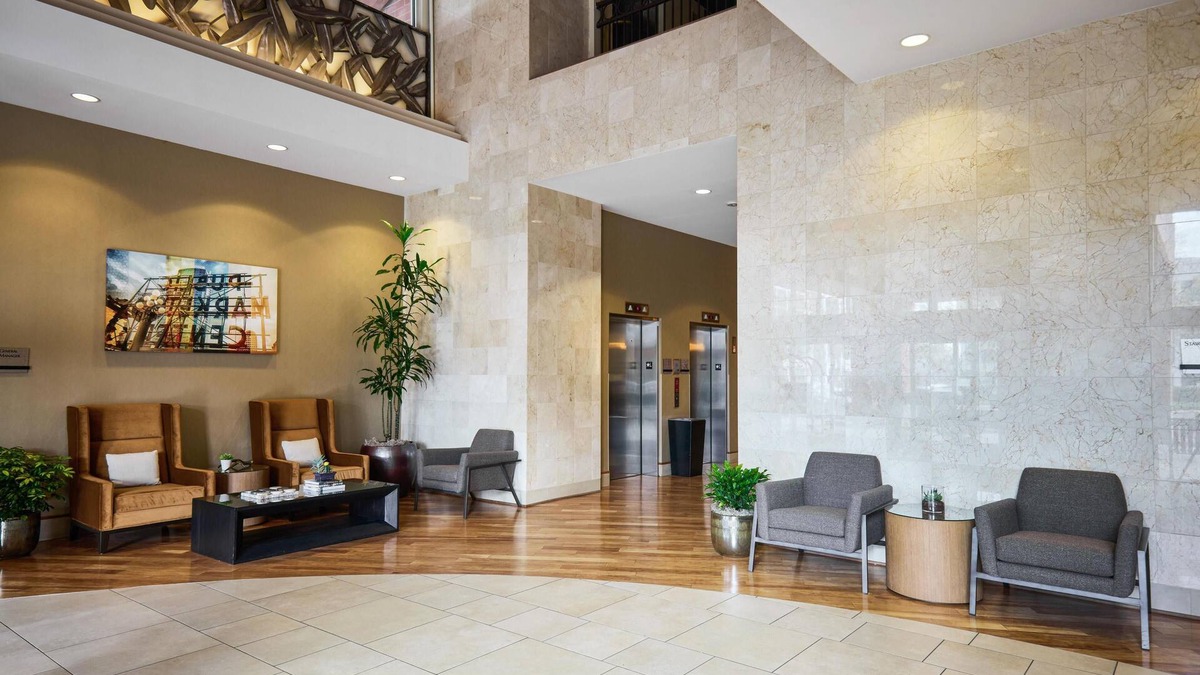 Lake Hills Hotel | Hyatt House Seattle/Bellevue