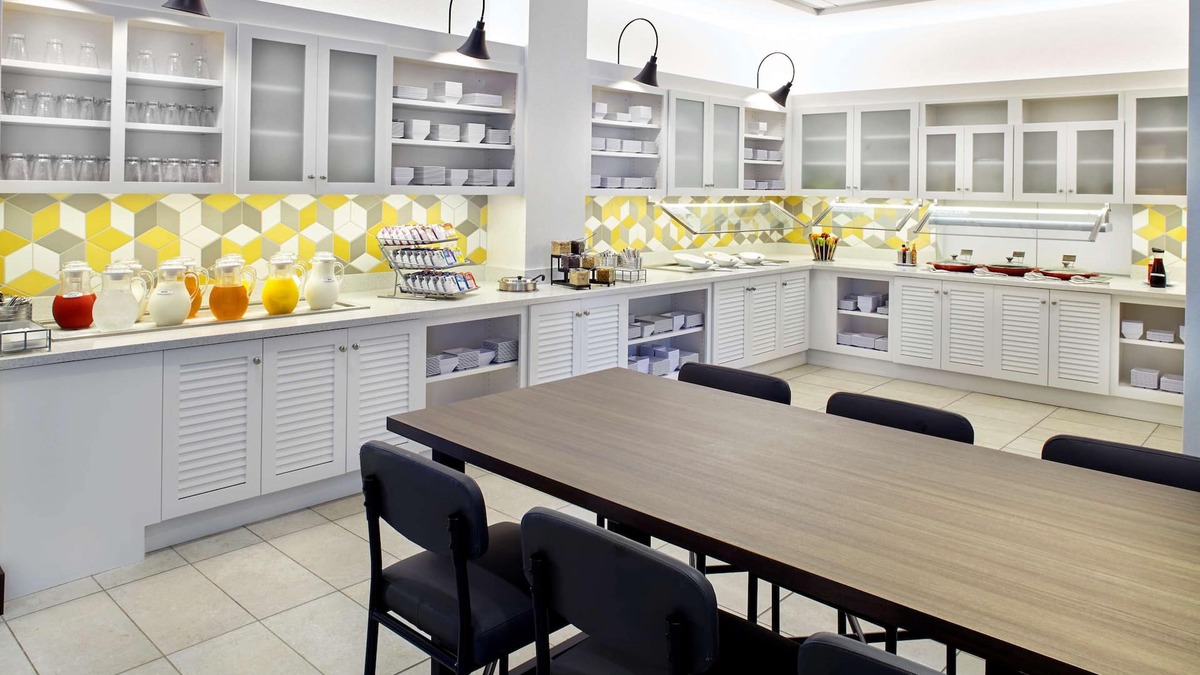 Lyndhurst Hotel | Hyatt Place Cleveland/Lyndhurst/Legacy Village