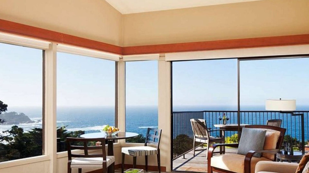 Carmel Highlands Resort | Hyatt Residence Club 1-bedroom 2 baths, living room, kitchen, beautiful views,