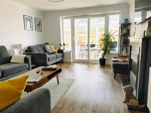 Westbourne House | Hydeaway beautiful 3 bedroom house in a great location