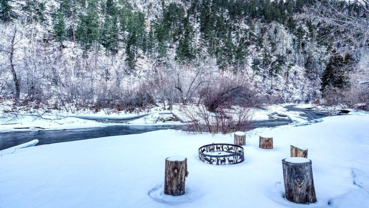 Rapid City House | Hygge House on the Creek | 2 Bed, 2 Bath