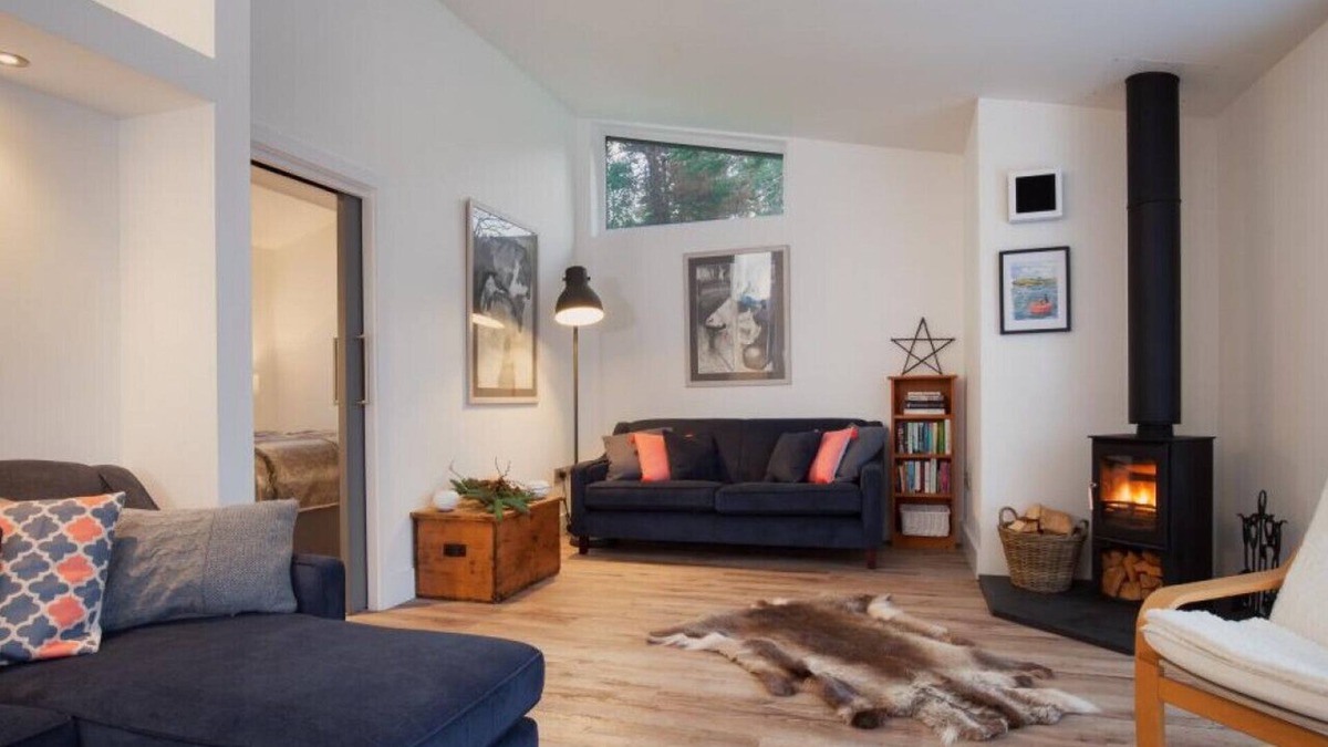 Shaldon House | Hygge House - Two Bedroom House, Sleeps 4