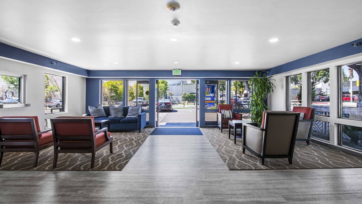 Lamanda Park Hotel | Hyland Inn Pasadena Civic Auditorium