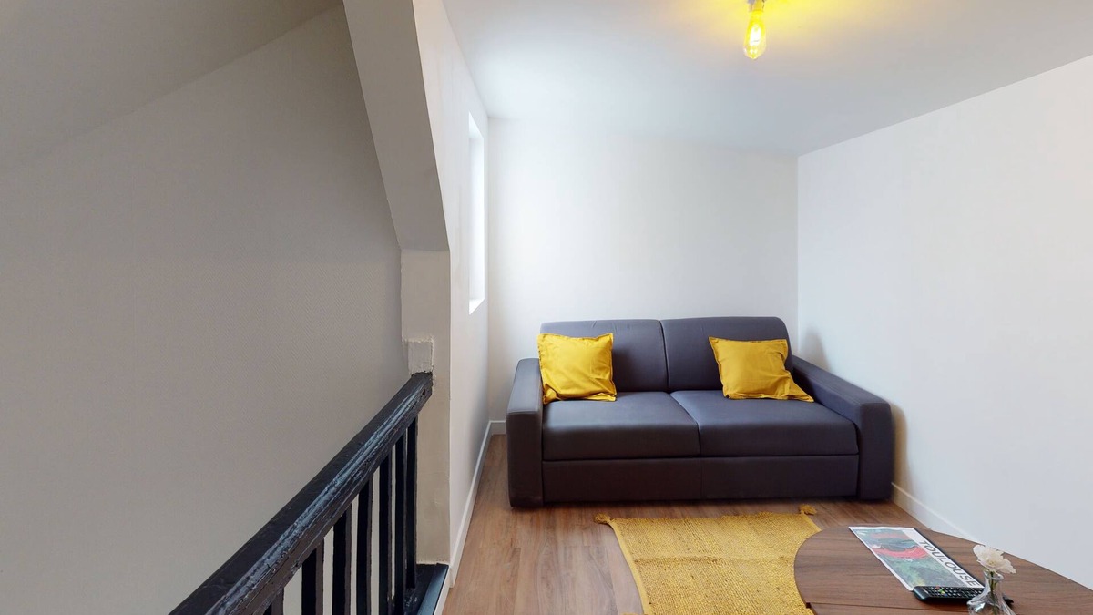 Carmes Apartment | Hypercentre Toulouse 10: cosy, air-conditioned studio apartment