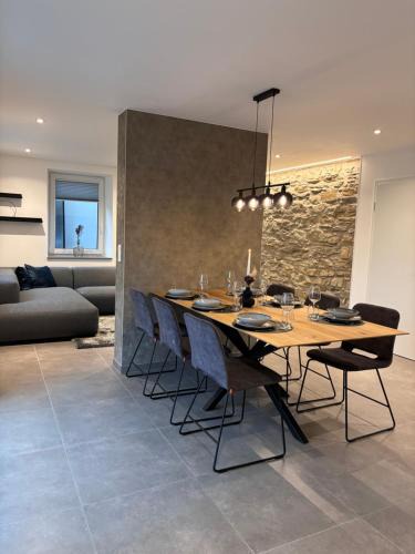 Heppenbach Apartment | Hyronimus House