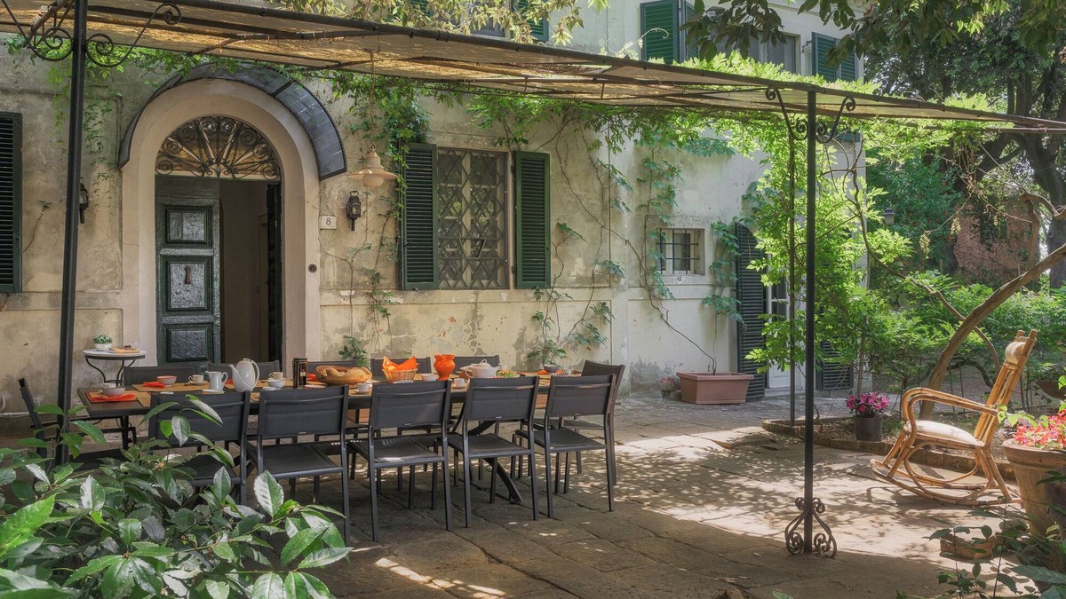 Ferretto Villa | I Cipressi, 5 bedrooms with pool near Cortona