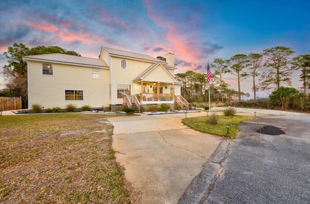 Mary Esther House | I love salty air